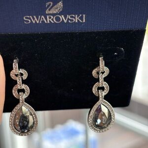 Swarovski Silver Teardrop Crystal Link Drop Earrings